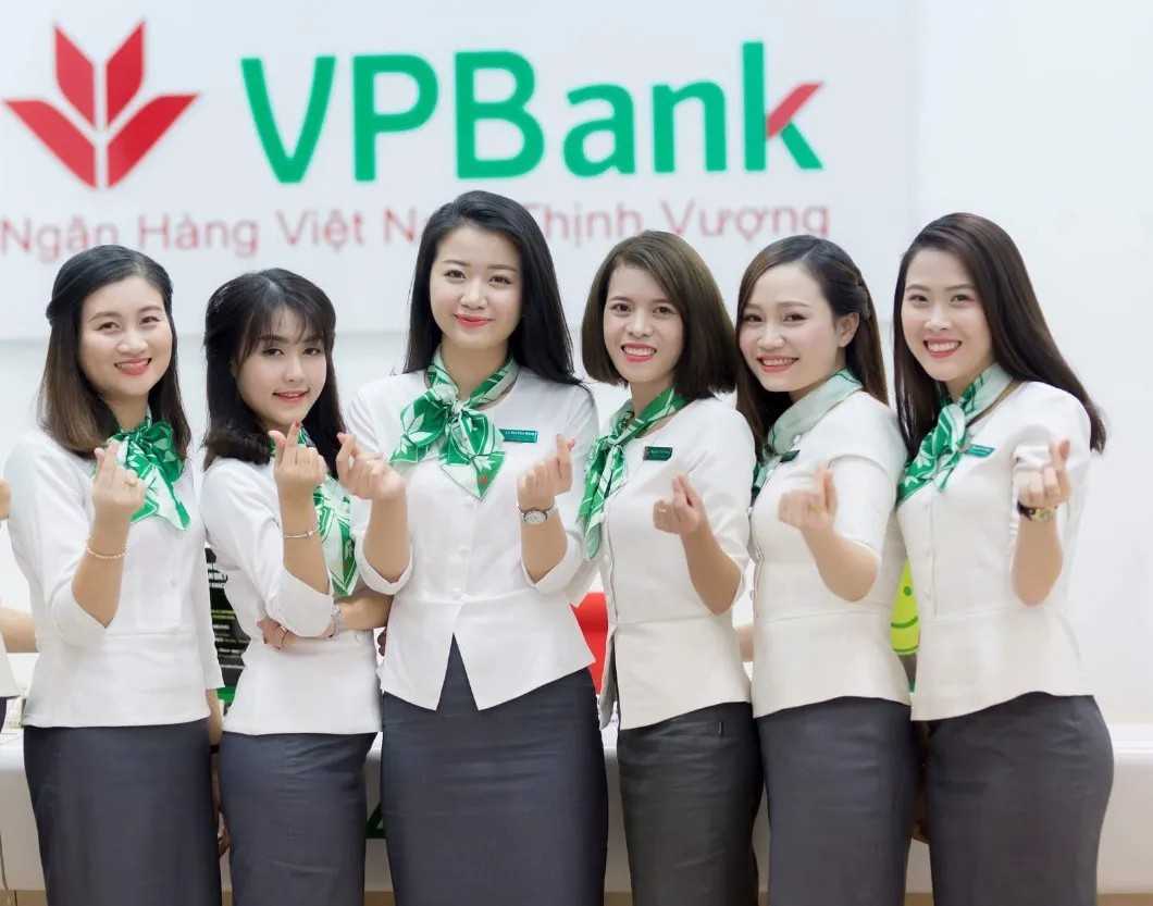 Một bộ đồng phục đẹp không chỉ giúp “đẹp ngoài hình”, mà còn giúp “đẹp cả tinh thần nội bộ”