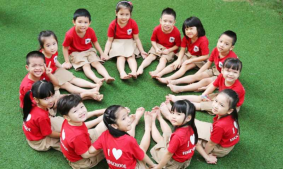 Xu hướng thiết kế đồng phục mầm non 2025